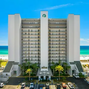 https://emerald-towers.hotels-destin.com
